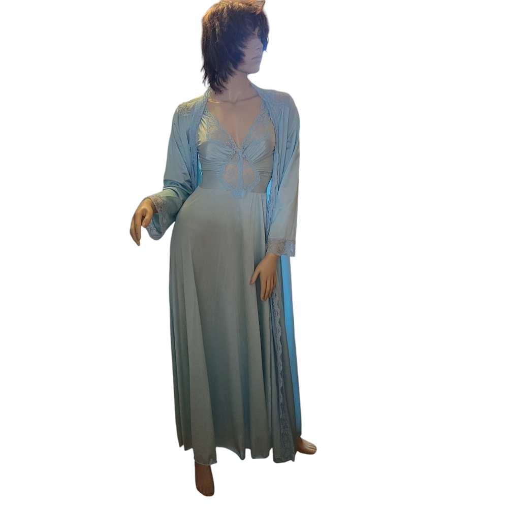Vintage Olga Peignoir Set Sleepwear Loungewear Nightgown Robe Set